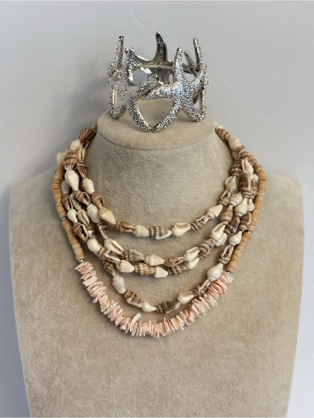 Coastal Jewelry Set Shell Necklaces & Silver Starfish Cuff Bracelet Bundle - Picture 2 of 12